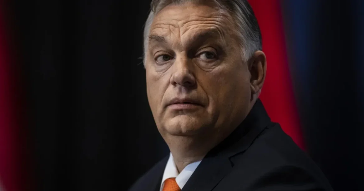 A Fidesz listázni kezdte a vagyonvédelmi hivatal munkatársait
