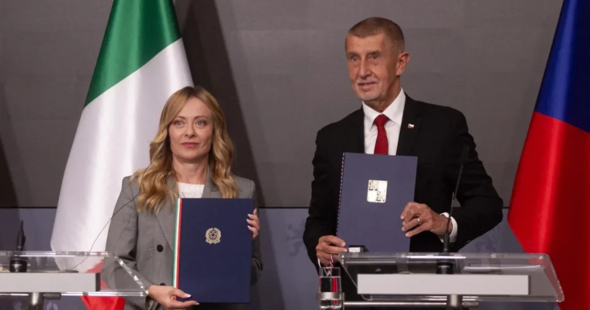 Andrej Babiš orosz hibrid háborúról beszél az amerikai hírszerzési figyelmeztetések után