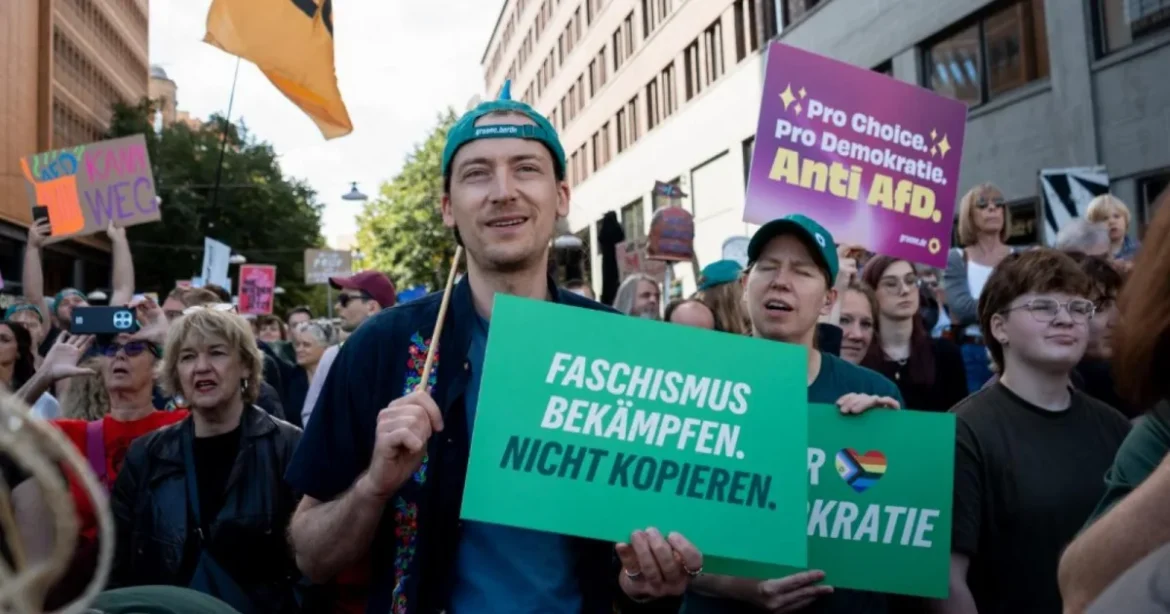 Csaknem 150 ezren tüntettek az AfD előretörése ellen Németországban