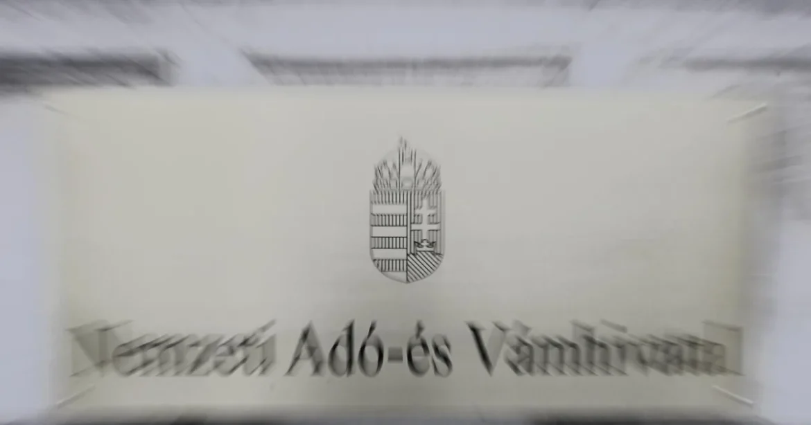 Felmentették a NAV bűnügyi igazgatóját vezetői pozíciójából