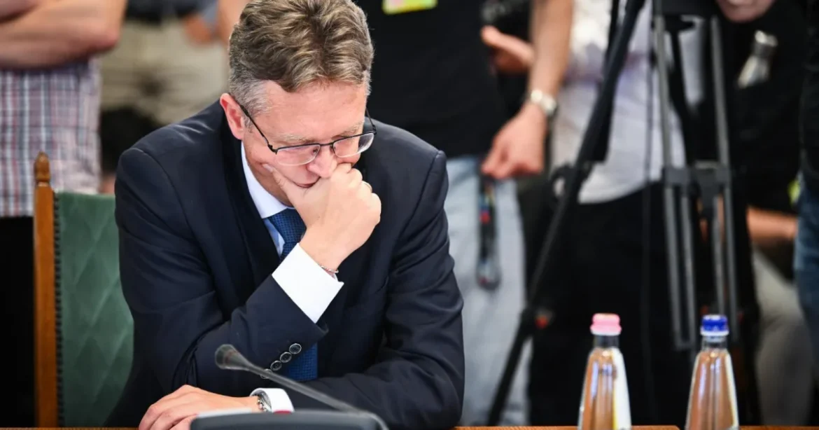 Hankó Balázs és Seszták Miklós is a legkockázatosabb kategóriába került