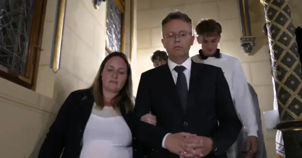 Hankó Balázs nem mond le mandátumáról, mert politikai fogolynak tartja magát