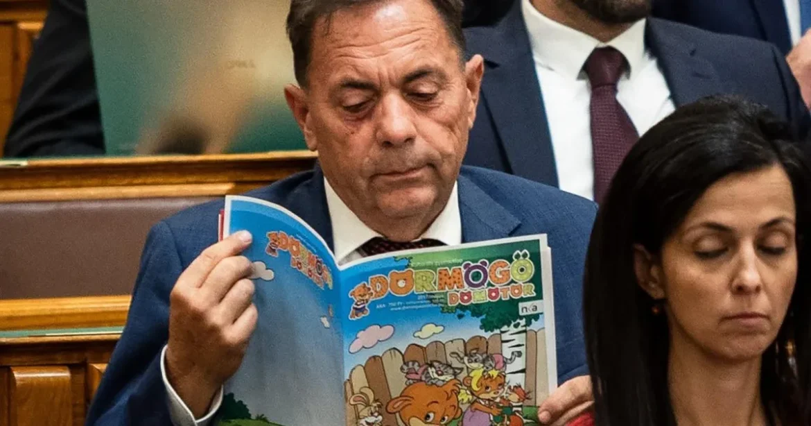 Heti abszurditás: Áradjon hát, John, és mossa el a hétköznapok komédiáját!