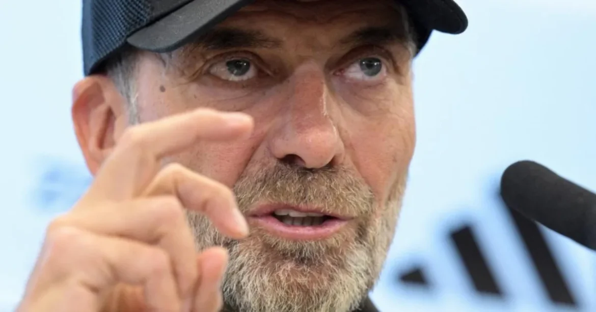Klopp visszakérné a német zászlót a szélsőjobbtól