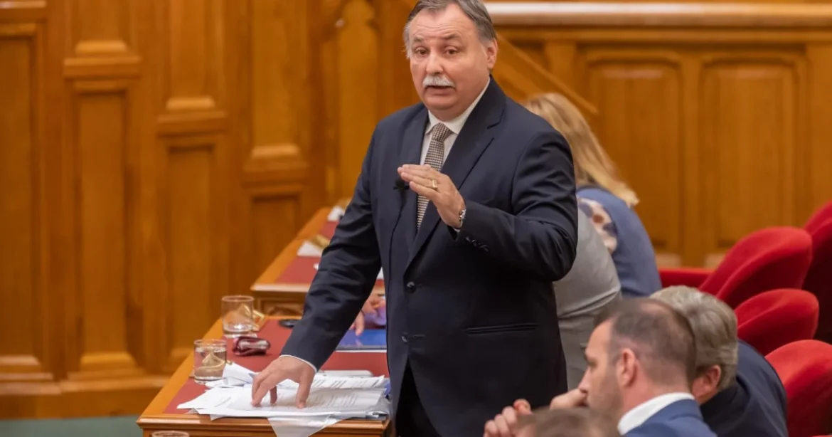 Lefújták a vízügyi államtitkár szabadságát, majd pár nappal később mégis szabadságon volt