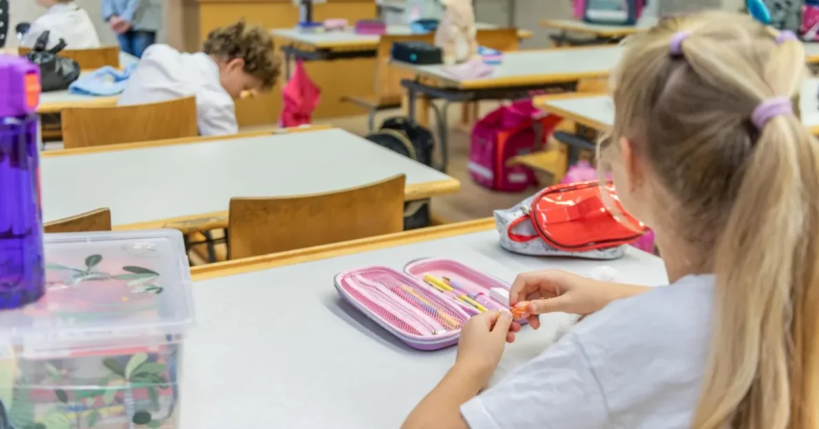 Megjelennek a novemberi iskolakezdési utalványok részletszabályai