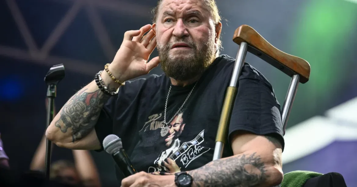 Nyilvános lesz a blueslegenda Deák Bill Gyula temetése