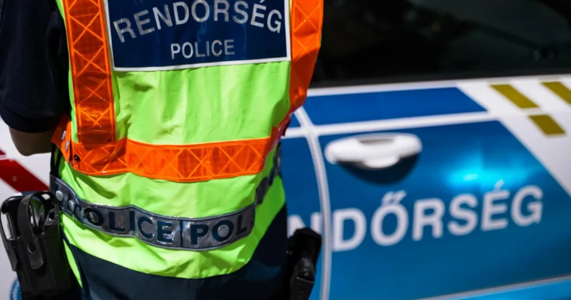 Sikítozó kékharisnyával nem interjúzik Budapest rendőrfőkapitánya