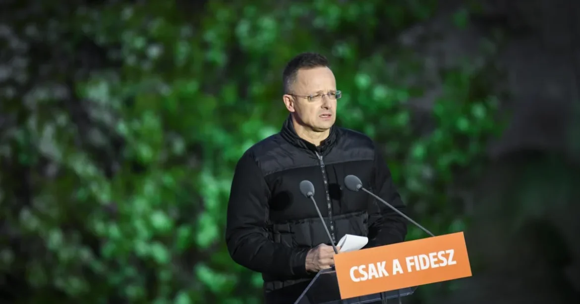 Szijjártó külügye 300 milliót költött használatlan magángépekre