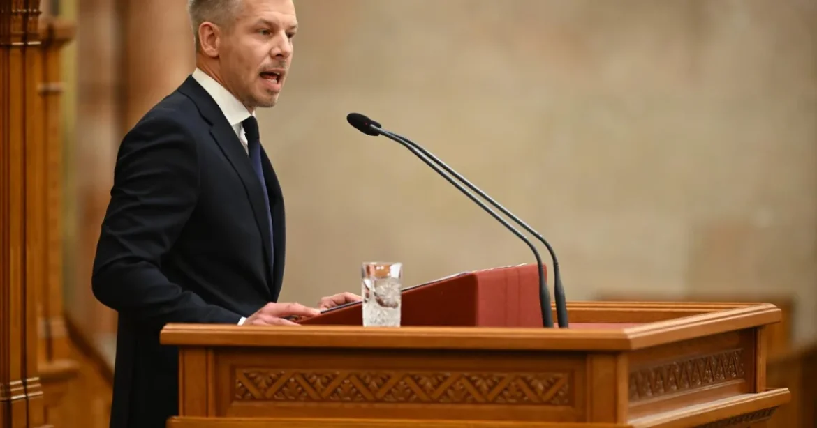 Magyar Péter reagált a sajtószabadságot érintő aggályokra