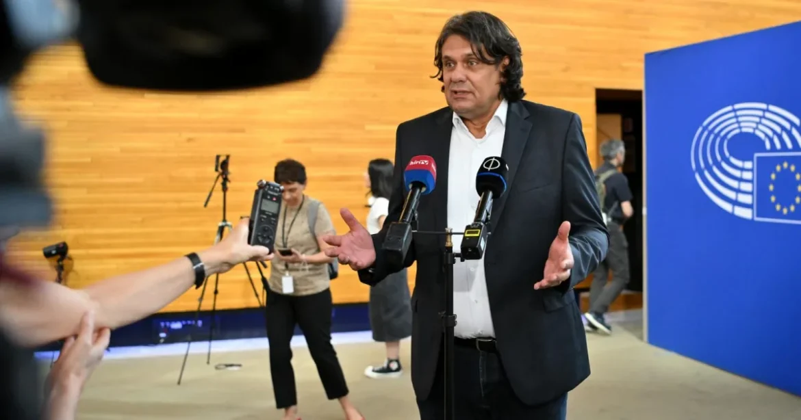 Szép az árulkodás, de a Fidesz Tisza elleni EU-feljelentése következmény nélkül maradhat